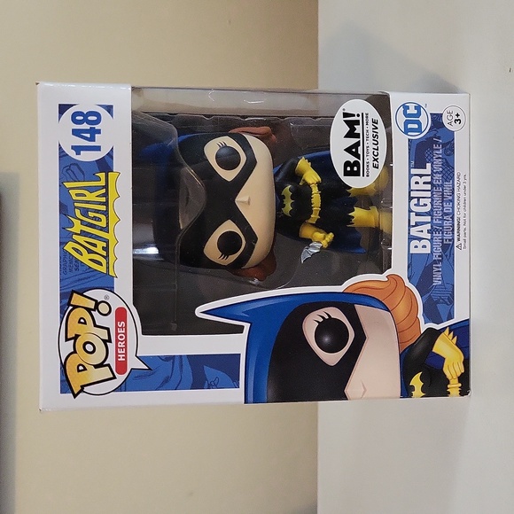 Batgirl Funko pop - Picture 1 of 4